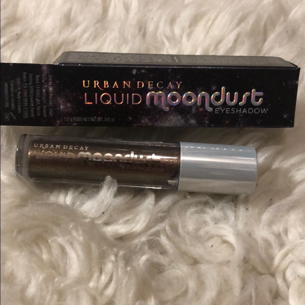 Urban decay liquid moondust